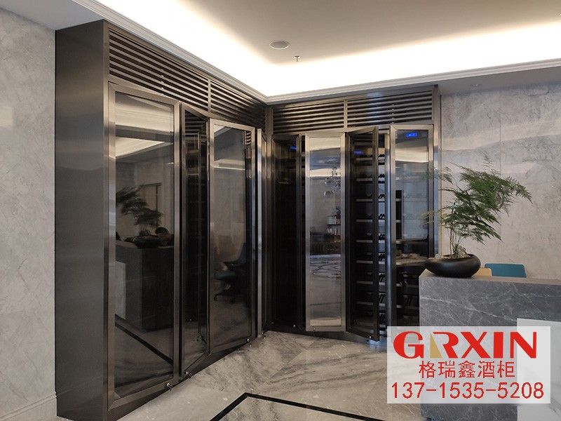 黑鈦不銹鋼酒柜